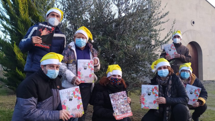 L'Avenç us desitja molt BONES FESTES!