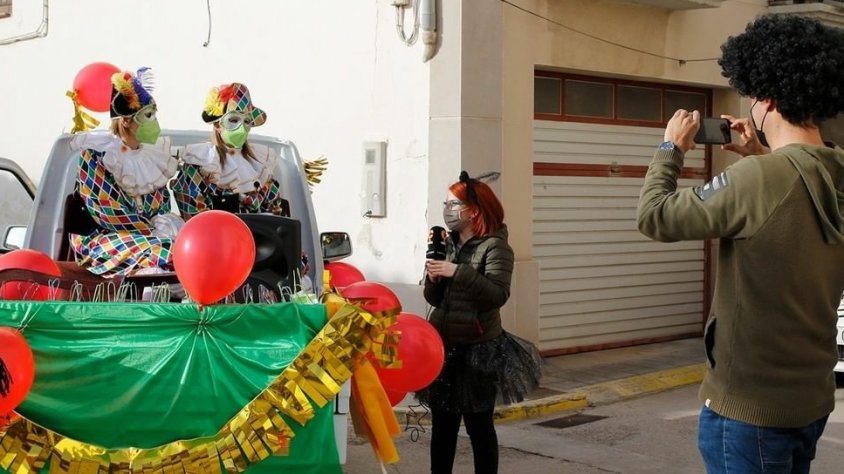 Recull fotogràfic del Carnestoltes 2021 al Palau
