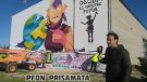 El mural de l'artista mollerussenc Peon Prisamata commemora el Dia de la Dona 