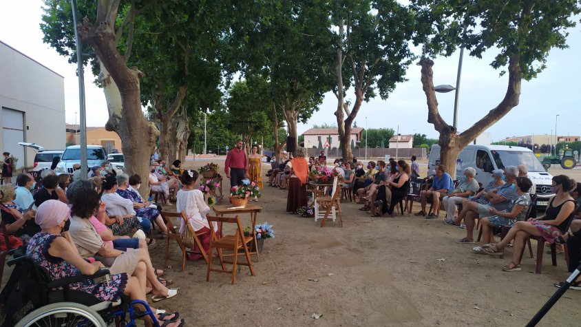 Bon teatre en el millor escenari: "La Rambla de les floristes"