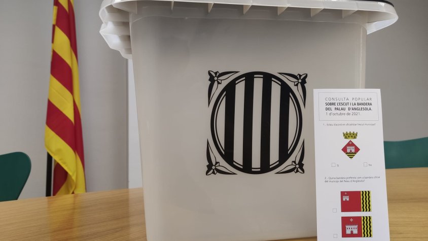Avui consulta popular sobre la bandera i l'escut del Palau d'Anglesola