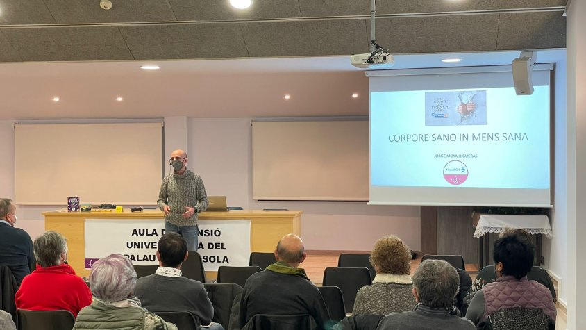 Aula Universitària del Palau d'Anglesola: JORGE MOYA PROPOSA QUE HEM DE JUGAR TOTA LA VIDA