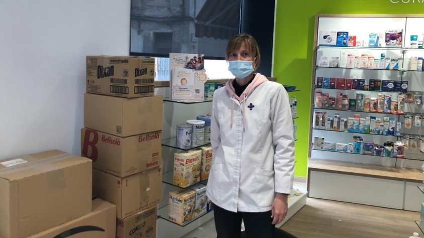 Uns 170 kg de material sanitari recollit a la Farmàcia Esquerda