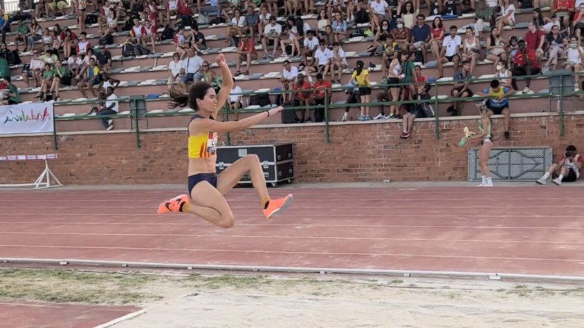 L'Elena Llobera guanya el Campionat d'Espanya de Federacions