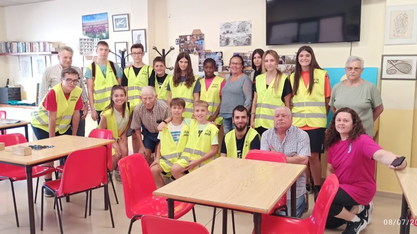 Trobada intergeneracional voluntarieta jove FET A JOVA 22 i Llar de Jubilats