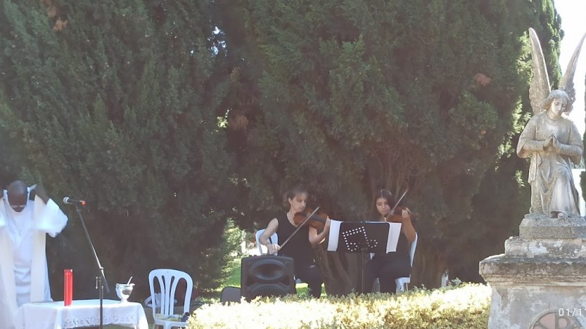 Dia de Tots Sants: música i pregària al cementiri del Palau d'Anglesola