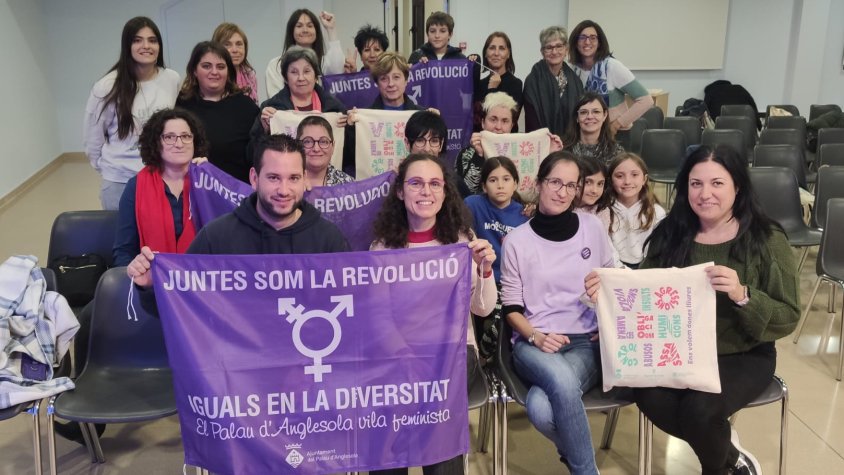 Actes del 25 N al Palau d'Anglesola