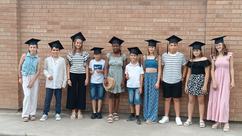 Celebració de les orles de sisè de l'escola Arnau Berenguer