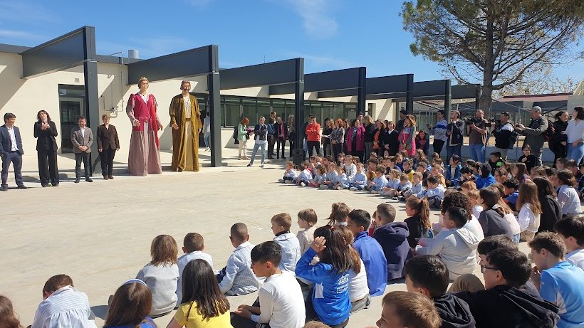 Visita del president de la Generalitat, Pere Aragonès i consellera d'Educació, Anna Simó, al Palau d'Anglesola