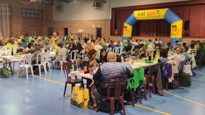 Sopar d'unes 200 persones voluntàries a la CATiGAT 2024