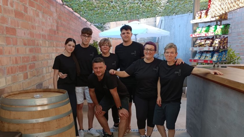Avui inauguració de la terrassa del S'Abril: Espai's Alternatiu