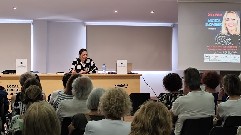 Mayka Navarro: "A la secció de successos, més important que ser el primer és el fet de ser honest amb què ha passat"