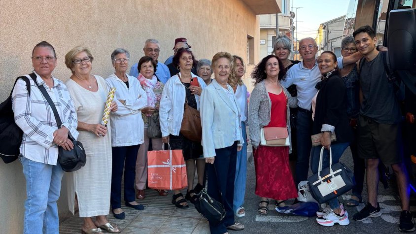 El Ramon, conductor d'Autocars Salvia, rep homenatge per la seva jubilació!