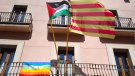 Bandera al balcó de l’Ajuntament, en solidaritat amb Palestina
