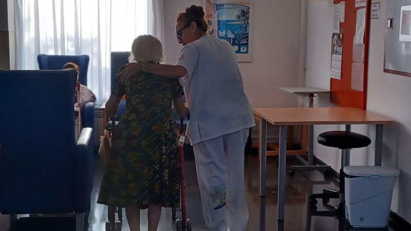 CATALUNYA DESPLEGA L'ATENCIÓ INTEGRADA SOCIAL I SANITÀRIA: MÉS COORDINACIÓ, MÉS SALUT, MÉS BENESTARstar 