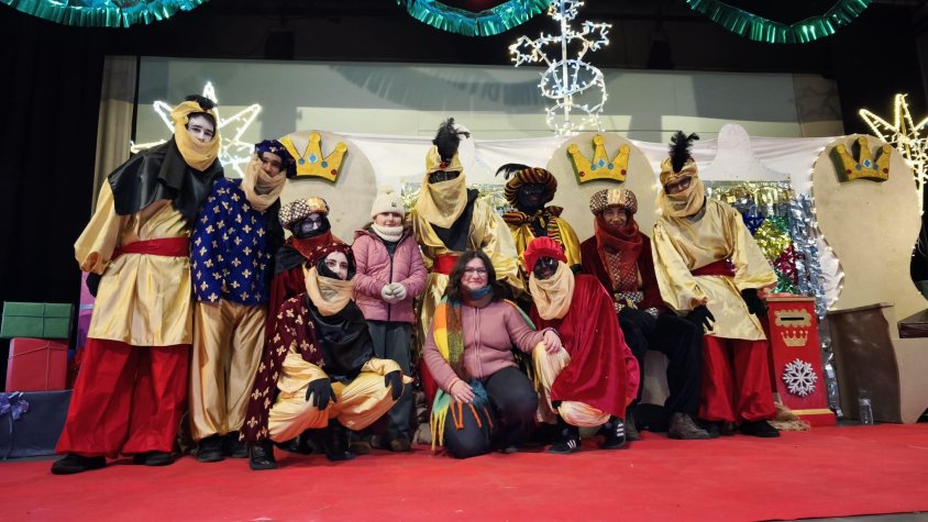 Recollida de les cartes als Reixos a càrrec de l'ambaixadora Sança i els patges reials